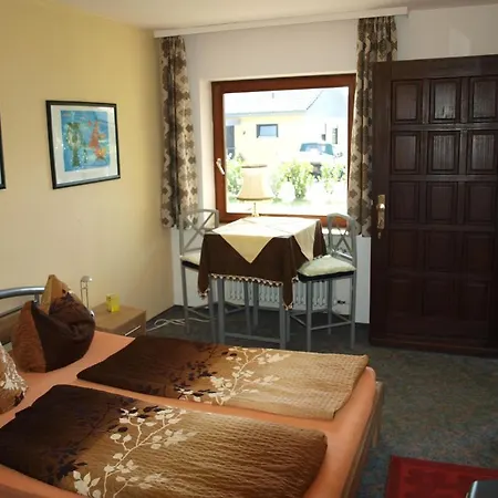 Haus Fredrich شقة باد بيلنغن